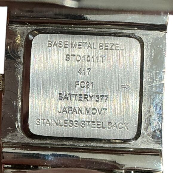 Y2K Vintage Quartz Two Tone Bezel Square Face Bangle Cuff Watch main image 8